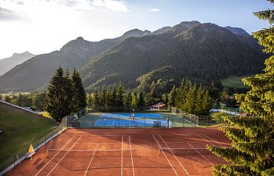 Tennis-familiarisation tournament