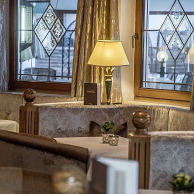 Gemütliche Ecken in der Hotelbar